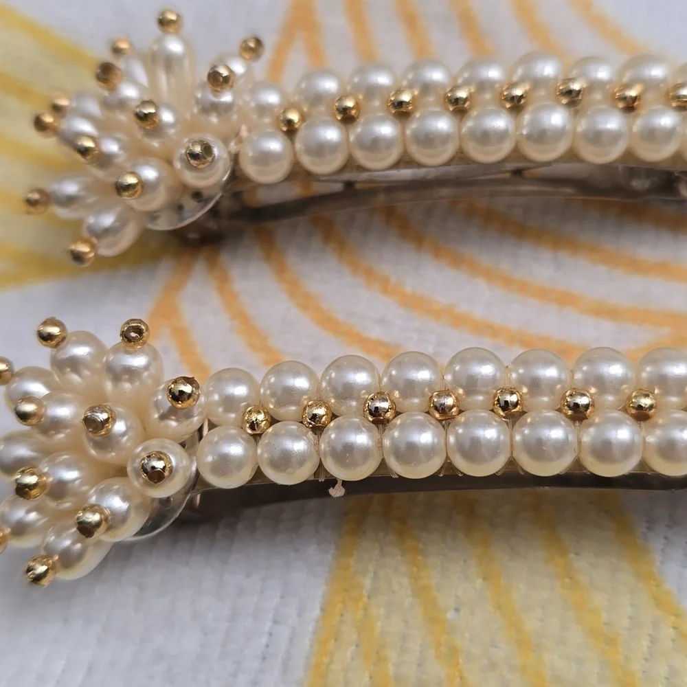 EUC - Vintage Faux Pearl and Gold Beads Hair Clips, Bundle of 3